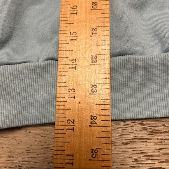 Alo Yoga Accolade Crew Neck Pullover Sweatshirt Blue Small ? Cut Tag - Picture 7 of 9